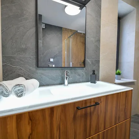 דירה Magic - Aroma זאטור